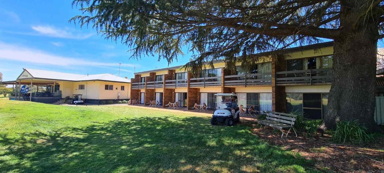 Shepparton Golf Motel Exterior photo