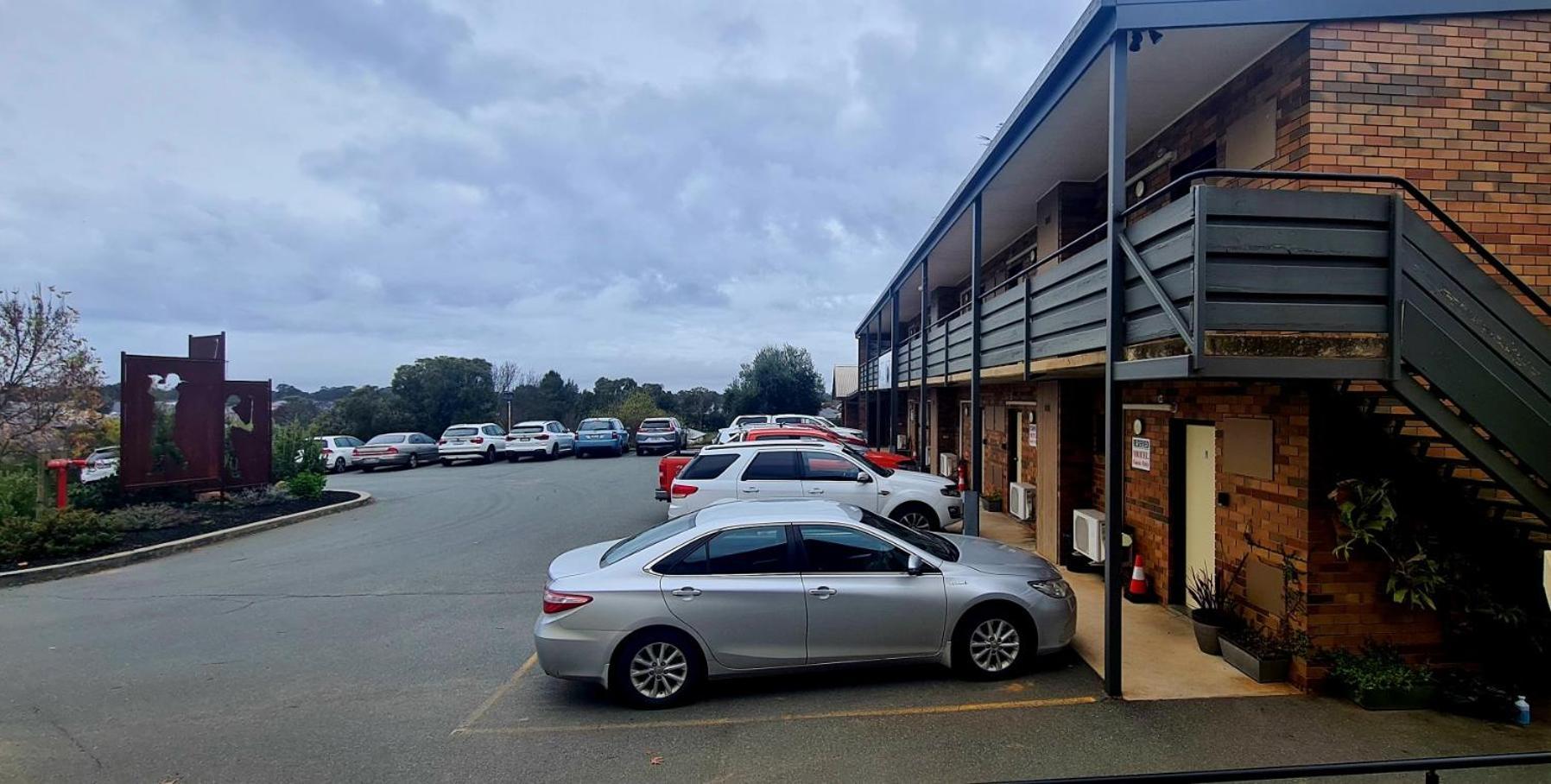 Shepparton Golf Motel Exterior photo
