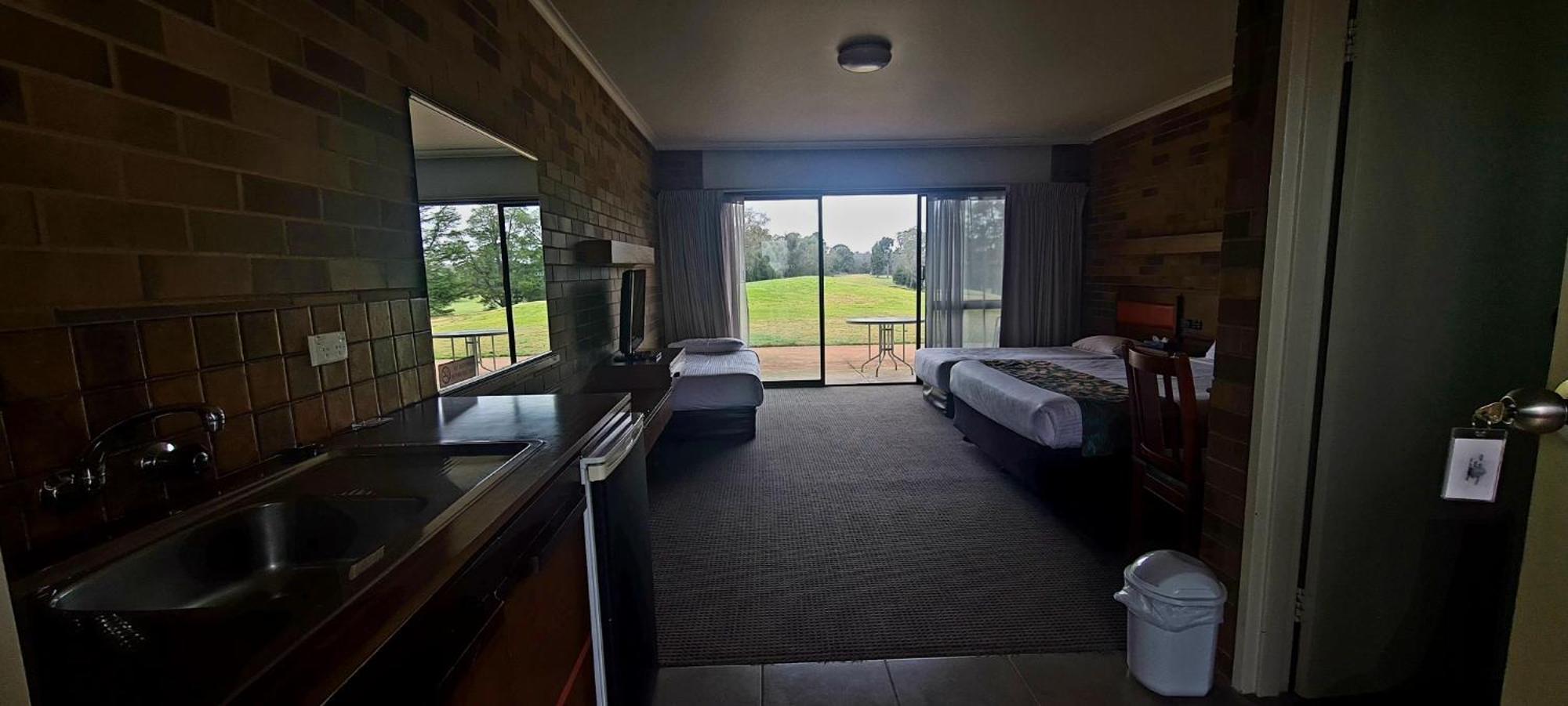 Shepparton Golf Motel Exterior photo